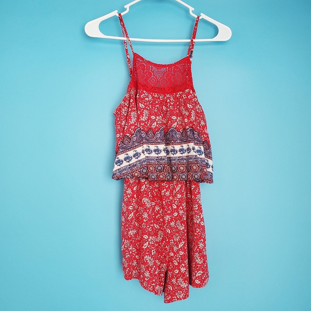 alya Romper Size Small Red Paisley